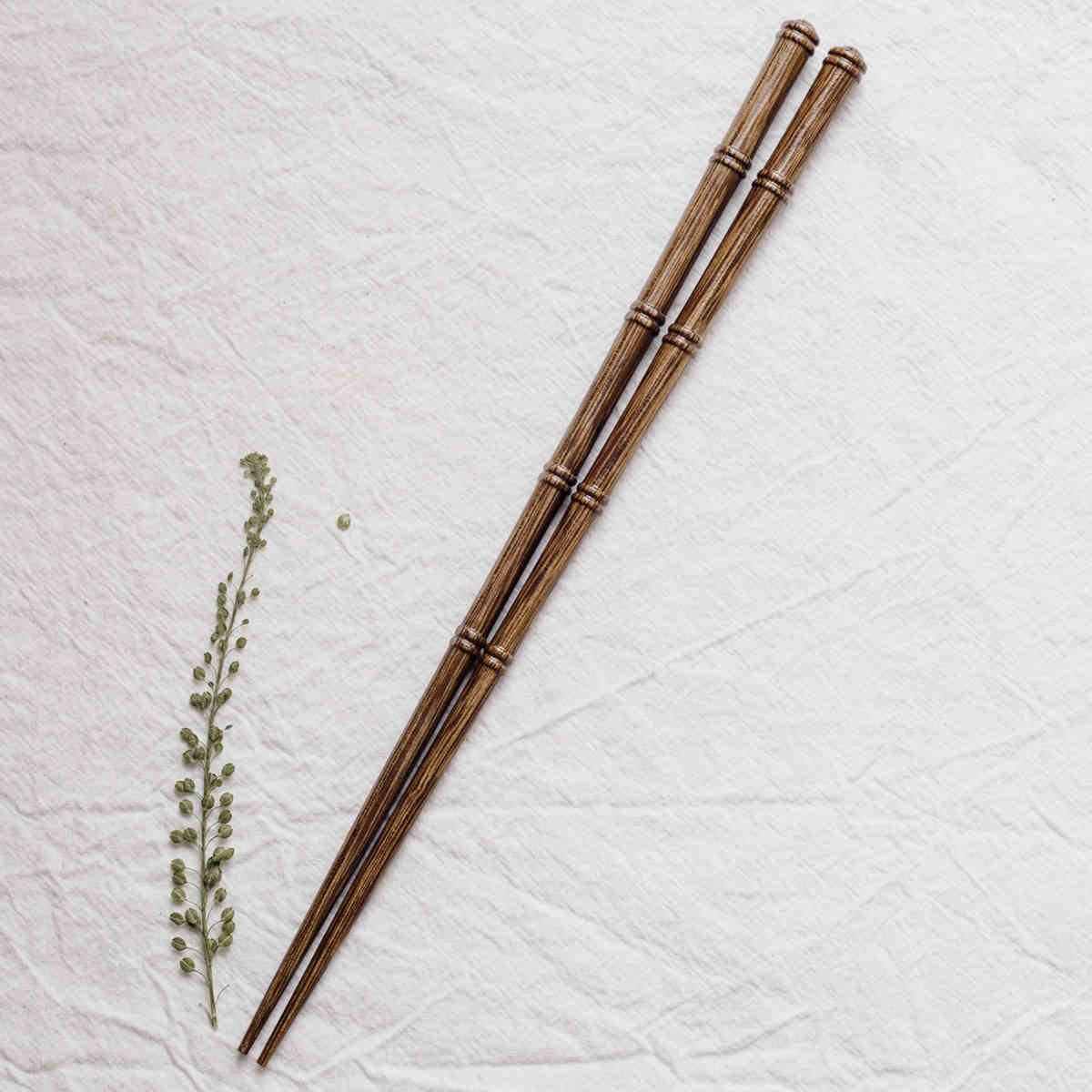Door Frame Bamboo Sashimi Pointed Chopsticks