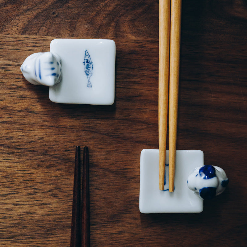Creative Cute Chopstick Rest Chopsticks Dragging Cartoon
