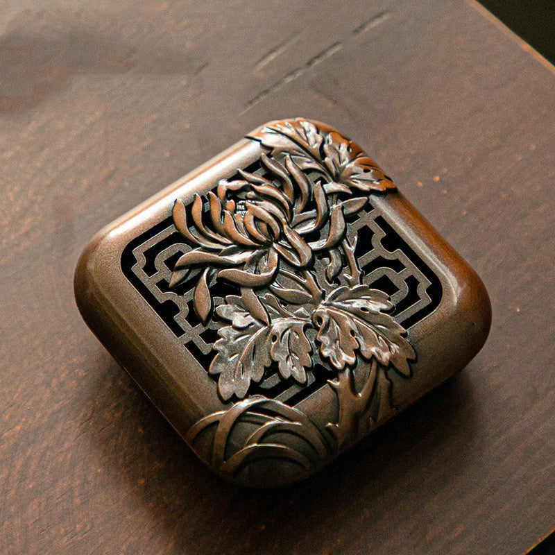 Copper Alloy Hollow Antique Mini Sandalwood Stove Tea Ceremony Utensils
