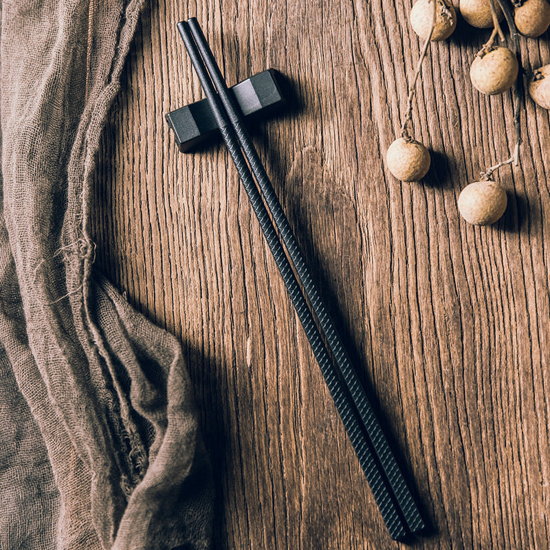 Household Stylish Pointed Chopsticks And Tableware