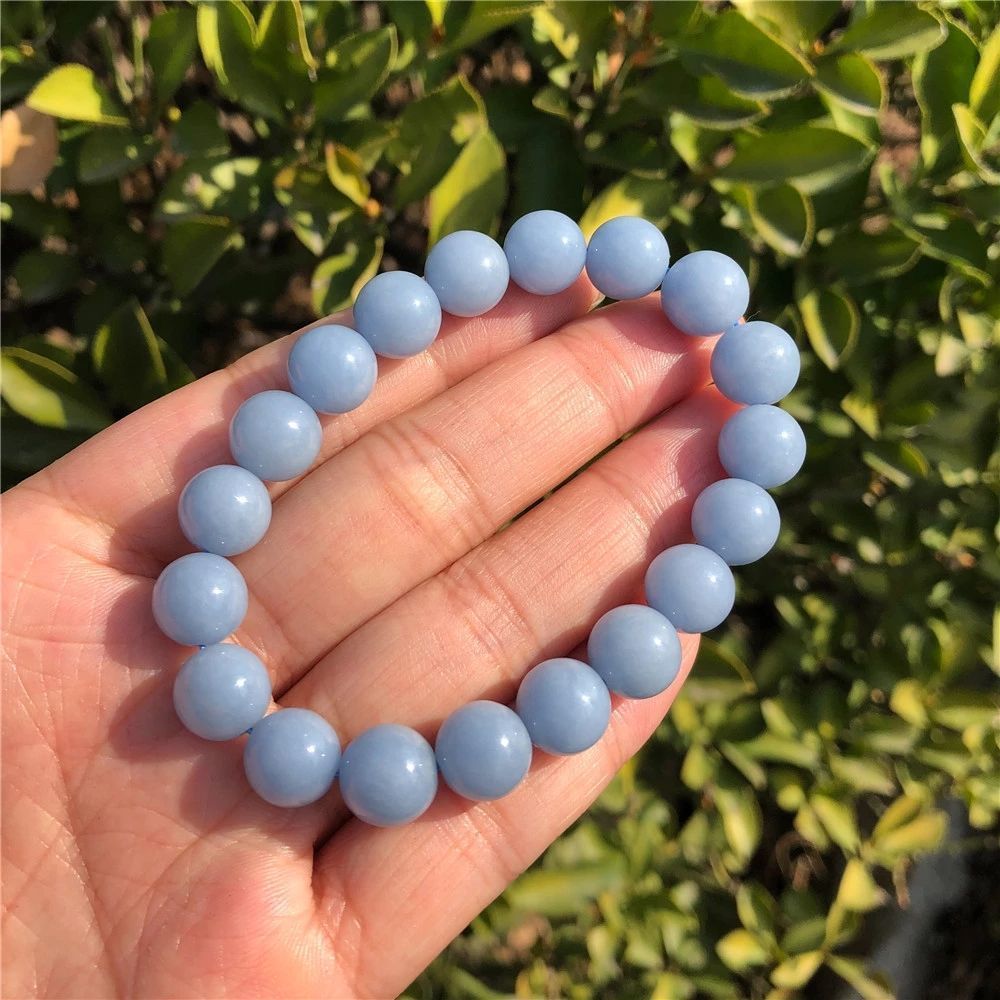 Versatile Blue Anhydrite Single Circle Crystal Bracelet