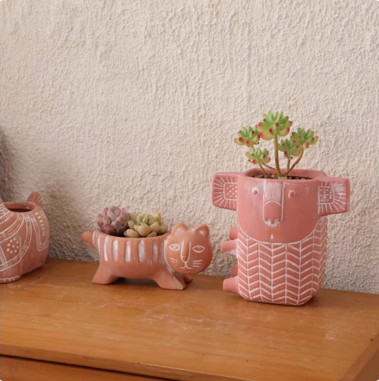 Creative Cartoon Animal Shape Retro Breathable Red Pottery Flowerpot