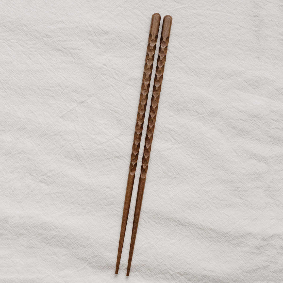Embossed Texture Sashimi Pointed-toe Retro Chopsticks