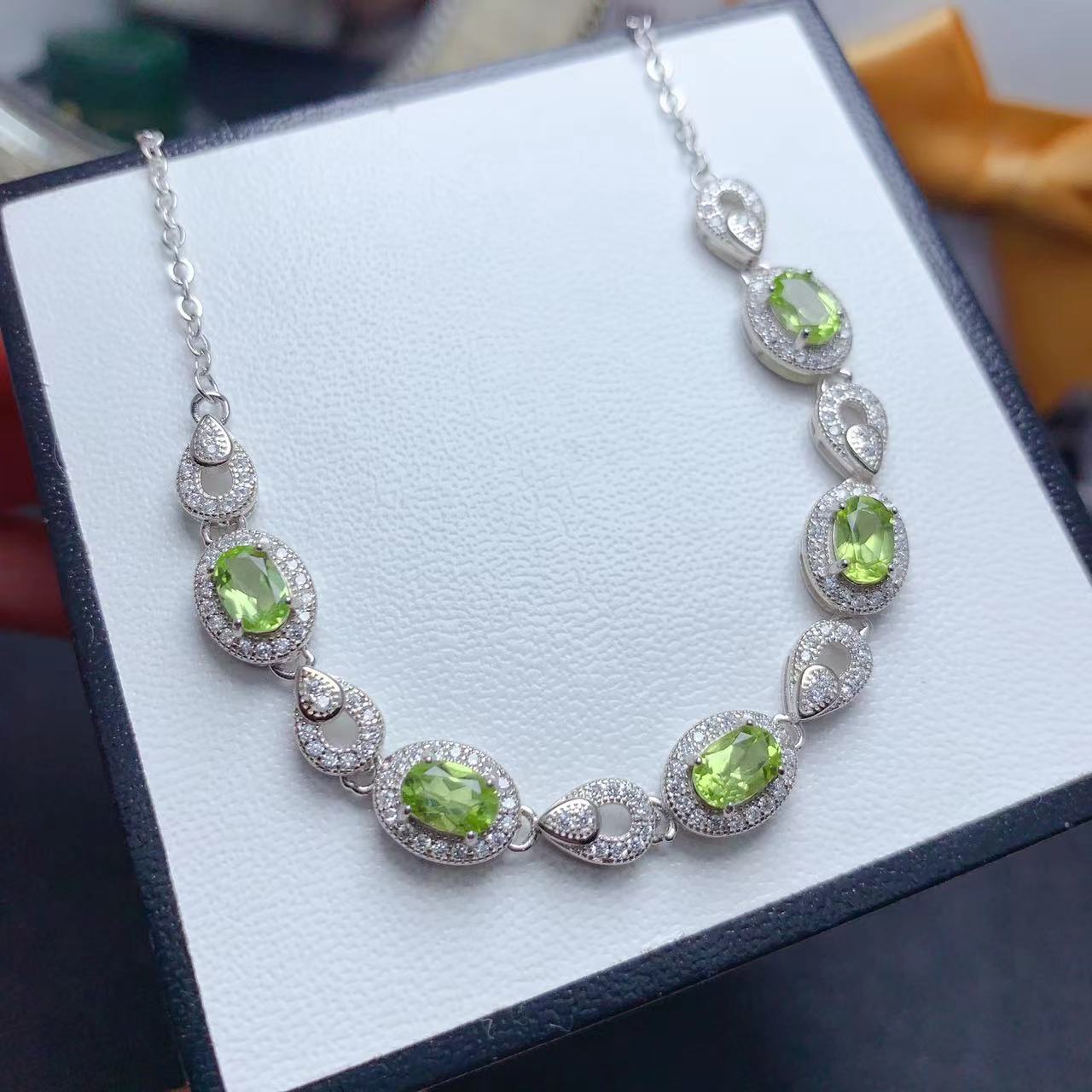 925 Silver Inlaid Natural Olivine Bracelet