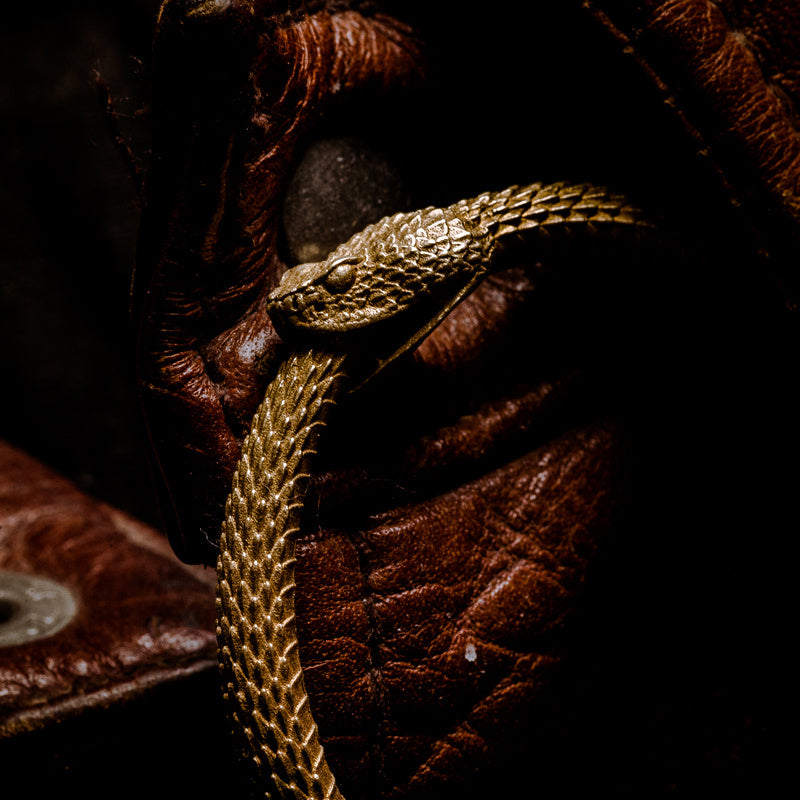 Fashion And Original Brass Snake Bite Key Ring