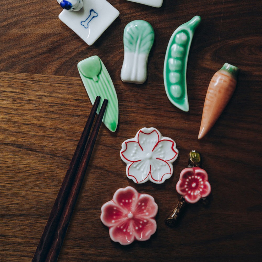Creative Cute Chopstick Rest Chopsticks Dragging Cartoon